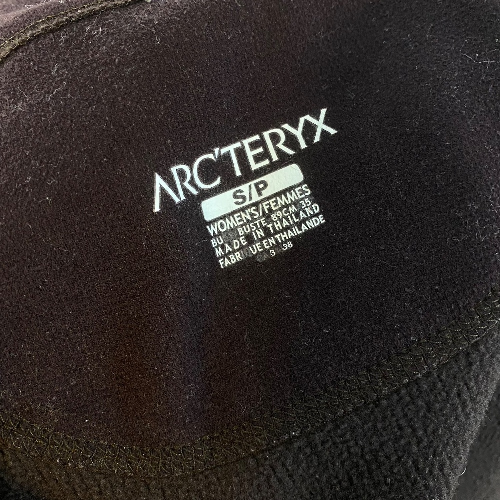 ARC’TERYX Maroon Polartec Fleece Zip Up Jacket - Picture 6 of 7